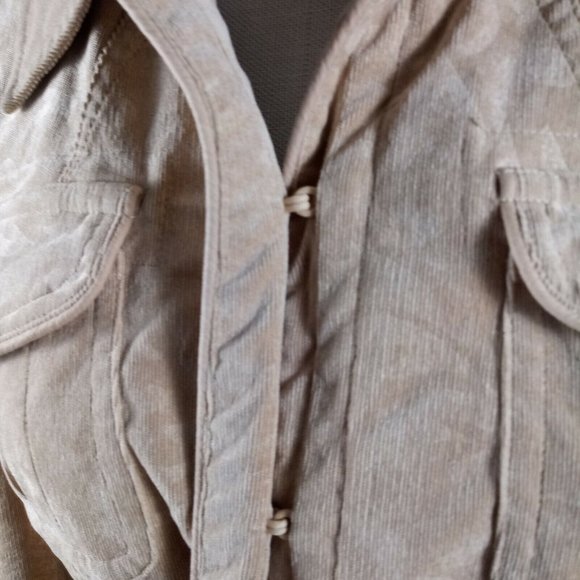 Chicos Retro Corduroy Jacket Tan Size 2 Subtle Swirl Pattern Cabincore - Picture 9 of 15